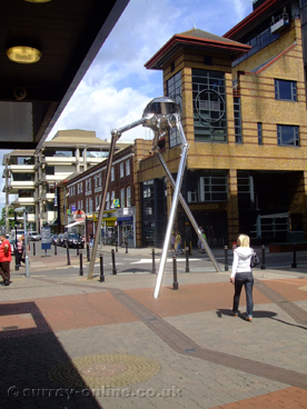 Picture of War Of The Worlds Sculpture
